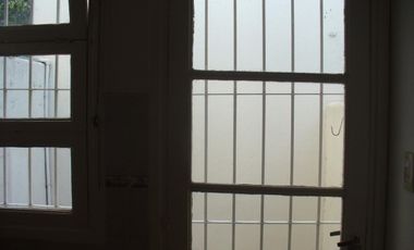 PH en alquiler - 3 dormitorios 1 baño - 80 mts 2 totales  - La Plata