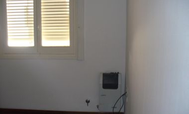 PH en alquiler - 3 dormitorios 1 baño - 80 mts 2 totales  - La Plata