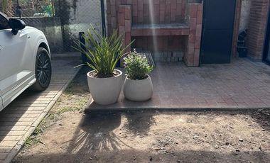 ALQUILER TEMPORAL, casa Magnolia - Villa Allende