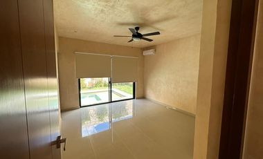 RENTA Casa en Conkal de una planta 3 recámaras