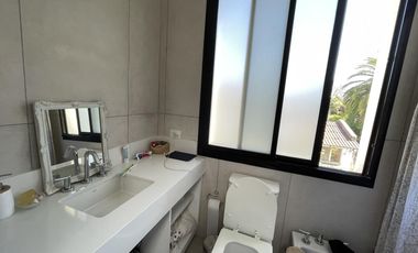 Casa en Alquiler Temporario en San Isidro, Boulogne Sur Mer - 8 Ambientes