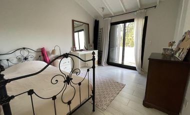 Casa en Alquiler Temporario en San Isidro, Boulogne Sur Mer - 8 Ambientes