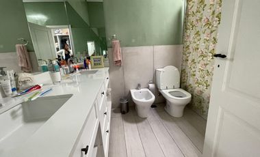 Casa en Alquiler Temporario en San Isidro, Boulogne Sur Mer - 8 Ambientes