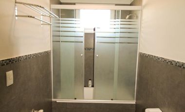 Los Cerezos - Valle Escondido,  Espectacular Casa de 3 Dormit 3 Bños Cochera p/4 Autos c/ Piscina!