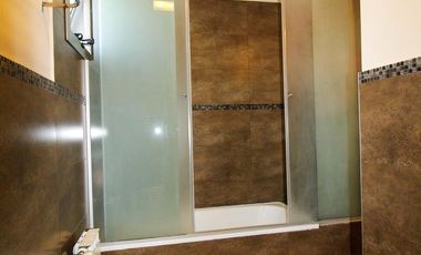 Los Cerezos - Valle Escondido,  Espectacular Casa de 3 Dormit 3 Bños Cochera p/4 Autos c/ Piscina!