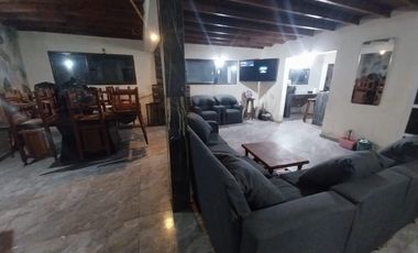 Casa en alquiler temporario - 5 Ambientes - Mar del Plata