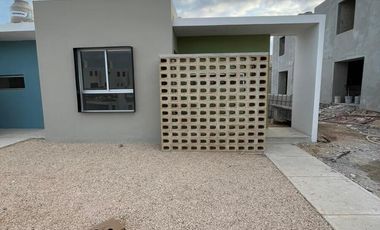 EN VENTA CASA DE UNA PLANTA EN RESIDENCIAL LAS PALMAS | SE ACEPTA INFONAVIT Y FO