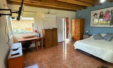 Casa en alquiler temporario - 3 Ambientes - Felix Camet