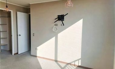 Arriendo espectacular depto., 2dorm 2baños 1 estac.  con terraza y vista verde .