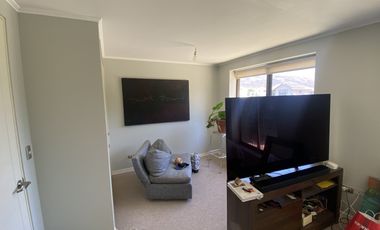 Estupenda casa en venta en Condominio Los Nogales , en Santa Elena, ubicada en Chicureo Norte en la comuna de Colina.