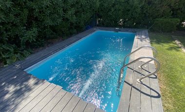 Estupenda casa en venta en Condominio Los Nogales , en Santa Elena, ubicada en Chicureo Norte en la comuna de Colina.