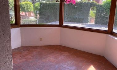 HERMOSA CASA EN RENTA TIPO RUSTICO