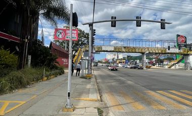 EDIFICIO DE OFICINAS Y COMERCIO