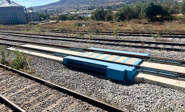 Nave industrial con servicio logístico integral