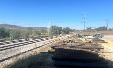 Nave industrial con servicio logístico integral