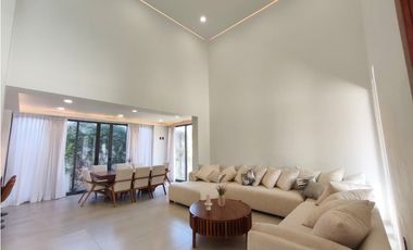 CASA NUEVA EN COTO PRIVADO CEDAR CON JARDIN, SAHUAYO MICHOACAN