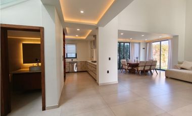 CASA NUEVA EN COTO PRIVADO CEDAR CON JARDIN, SAHUAYO MICHOACAN