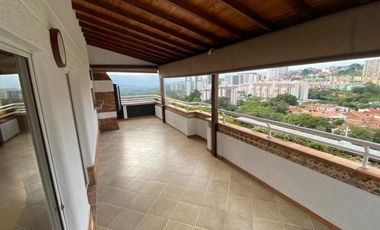 PENTHOUSE EN VENTA PARQUE CENTRAL 4 HAB, PISO 16, 171M2 ML 16557