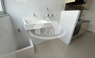 APARTAESTUDIO EN VENTA BARRIO RECREO/9005