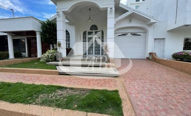 CASA EN VENTA BARRIO CASTELLANA|9410