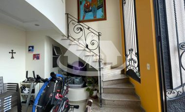 CASA EN VENTA BARRIO CASTELLANA|9410