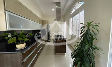 CASA EN VENTA BARRIO CASTELLANA|9410