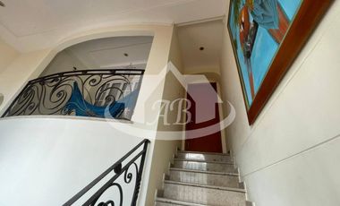 CASA EN VENTA BARRIO CASTELLANA|9410