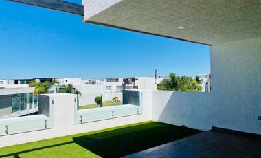 Casa en VENTA P. Sonora Lomas de Angelópolis Cholula Puebla.