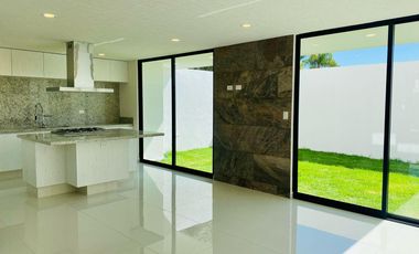 Casa en VENTA P. Sonora Lomas de Angelópolis Cholula Puebla.