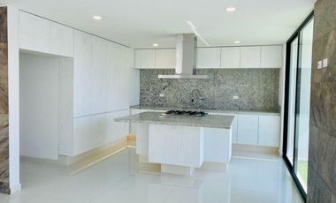 Casa en VENTA P. Sonora Lomas de Angelópolis Cholula Puebla.