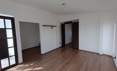 Casa en Lomas Boulevares, Tlalnepantla de Baz