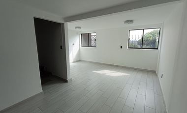 Casa en Lomas Boulevares, Tlalnepantla de Baz
