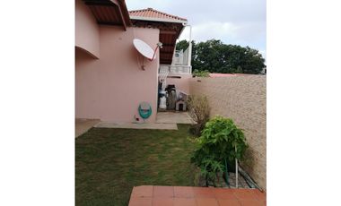 CASA REMODELADA 3 RECAMARAS EN BRISAS DEL GOLF