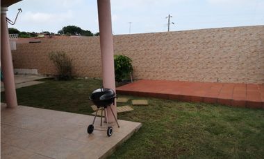 CASA REMODELADA 3 RECAMARAS EN BRISAS DEL GOLF