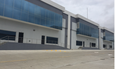 BODEGA EN VENTA CON INQUILINO EN ANCON OPORTUNIDAD DE INVERSIÓN