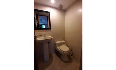 LOCAL/OFICINA 167 M2 MAS PATIO MARBELLA