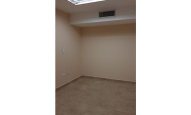 LOCAL/OFICINA 167 M2 MAS PATIO MARBELLA