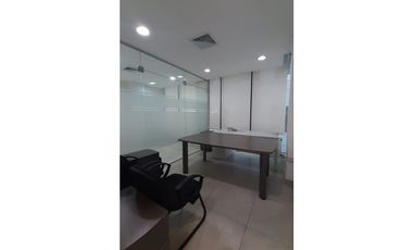 OFICINA  207 M2 EN OBARRIO. PH OMEGA MANTENIMIENTO INCLUIDO