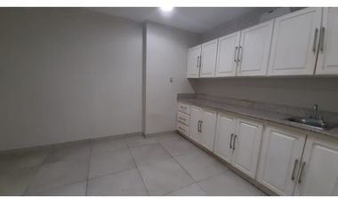 OFICINA  207 M2 EN OBARRIO. PH OMEGA MANTENIMIENTO INCLUIDO