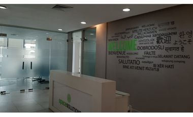 OFICINA  207 M2 EN OBARRIO. PH OMEGA MANTENIMIENTO INCLUIDO