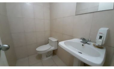 OFICINA  125 M2 EN OBARRIO. PH OMEGA MANTENIMIENTO INCLUIDO