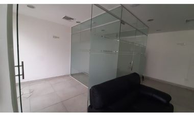 OFICINA  125 M2 EN OBARRIO. PH OMEGA MANTENIMIENTO INCLUIDO