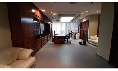 OFICINA  229 M2 EN OBARRIO. PH OMEGA MANTENIMIENTO INCLUIDO