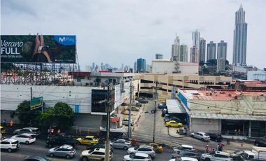 OFICINA 74m2, FRENTE AL CENTRO COMERCIAL  EL DORADO, PLAZA CENTRO