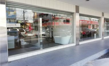 LOCAL DE 1.000 M2  EN FERNANDEZ DE CORDOBA VISTA HERMOSA