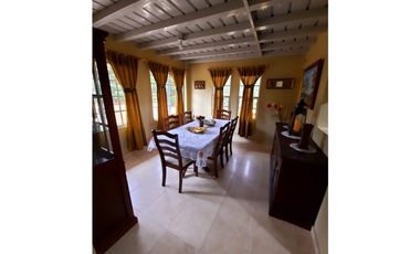 CASA ALTOS DE CERRO AZUL 1800 M2 4 RECMARAS