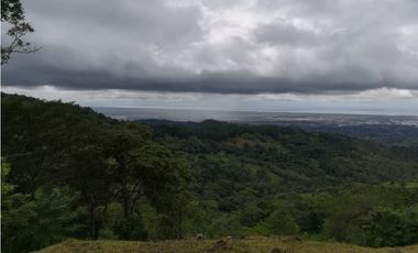 TERRENO DE 2817M2, EN PUNTO MAS ALTO DE LAS VISTAS DE CERRO AZUL