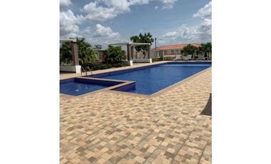 CASA VERSALLES OESTE COSTA VERDE 265m2 TERRENO. MODELO TOLEDO