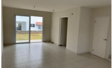 CASA VERSALLES OESTE COSTA VERDE 265m2 TERRENO. MODELO TOLEDO