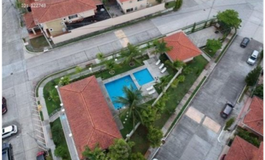 CASA DE 379M2 EN BRISAS DEL GOLF, VILLA ALTA